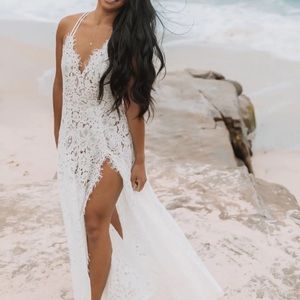 NWT Lulus White Lace Maxi Dress